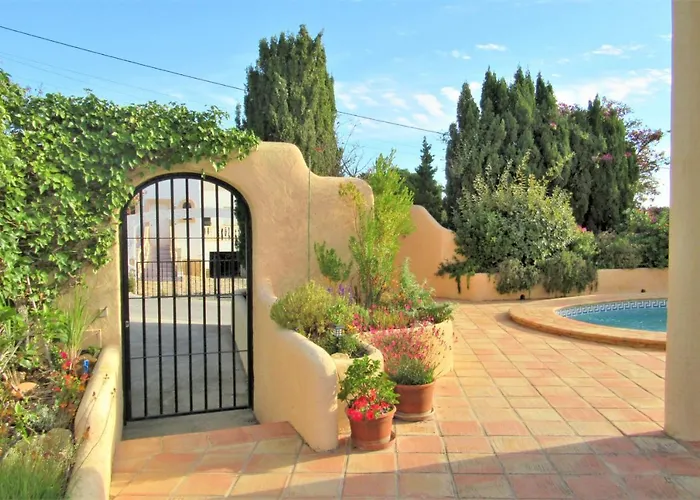 Villa Amuchosol